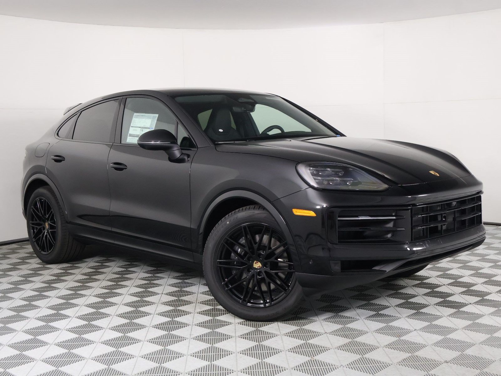 New 2026 Porsche Cayenne Coupe AWD/4WD image 9