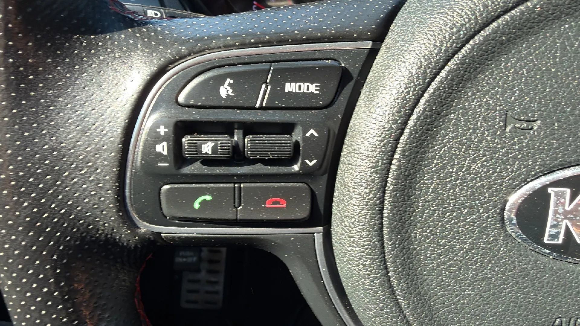 Used 2018 Kia Optima SX FWD image 12