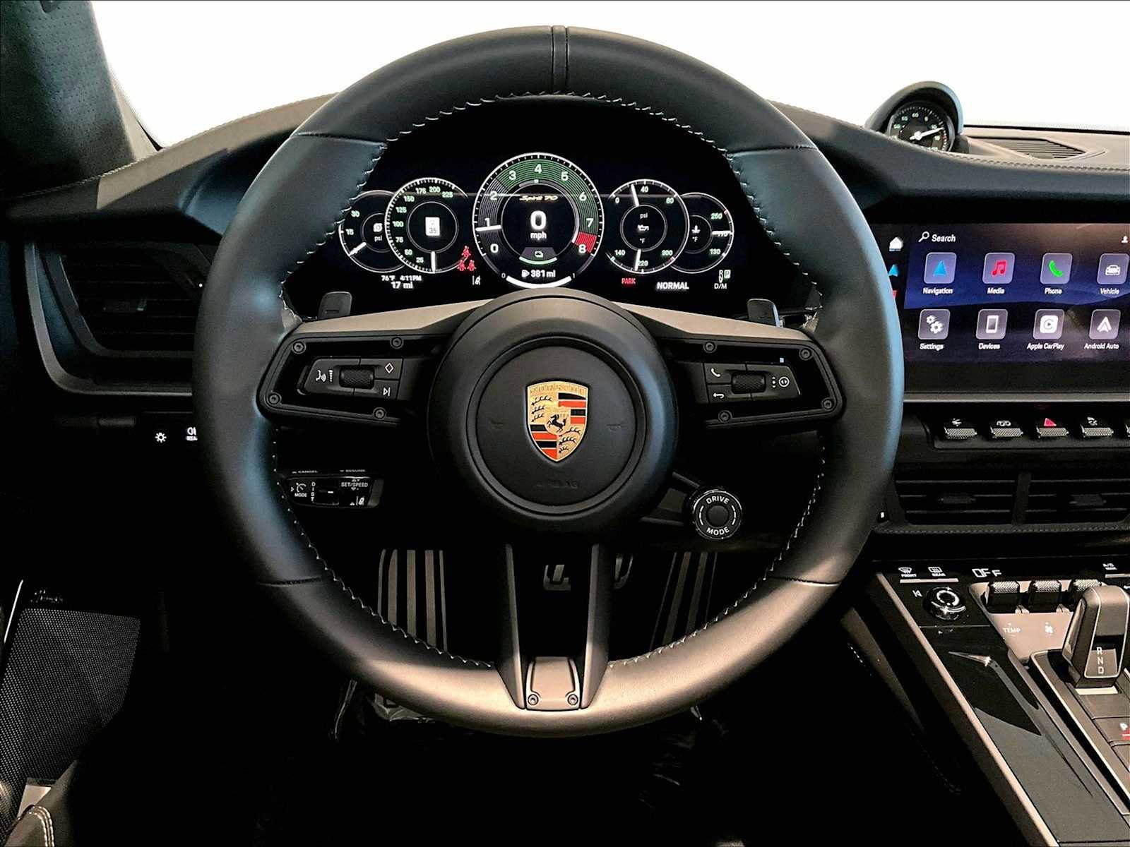 New 2026 Porsche 911 GTS image 15