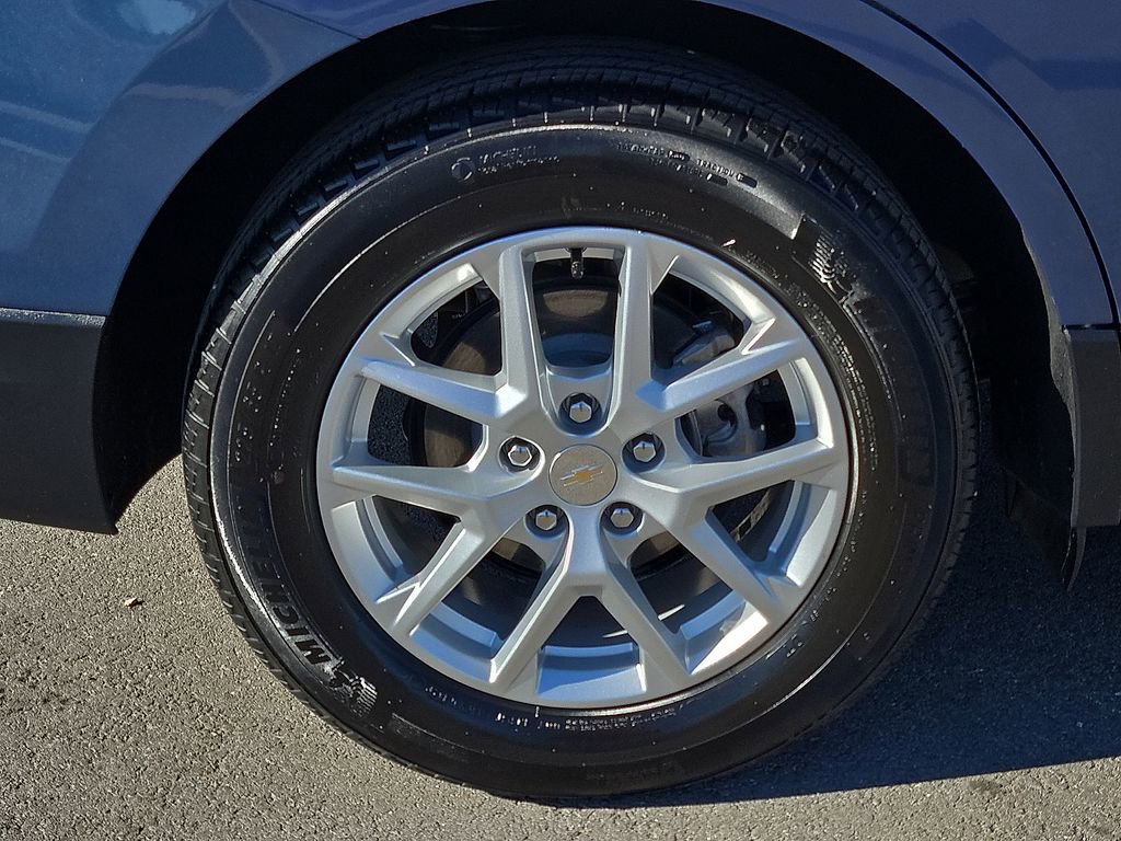 Used 2024 Chevrolet Equinox LT image 7