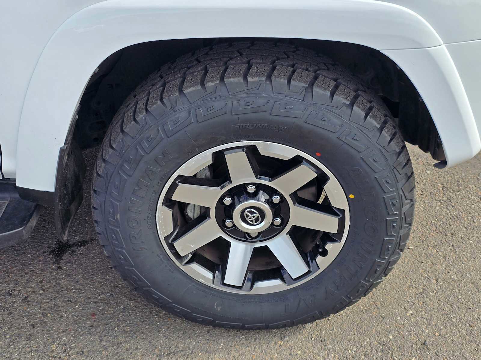 Certified 2024 Toyota 4Runner TRD Off-Road Premium image 11