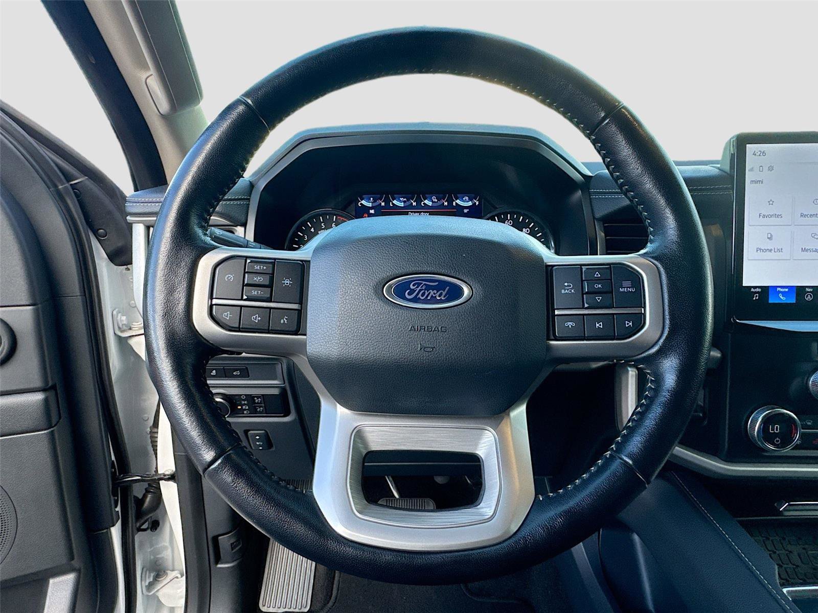 Used 2023 Ford Expedition Max XLT image 11