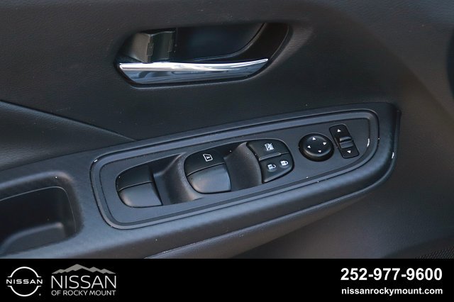 Certified 2024 Nissan Versa SV w/ Trunk Package FWD image 12