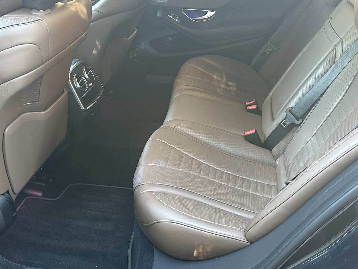 Used 2019 Mercedes-Benz S 560 Sedan image 14