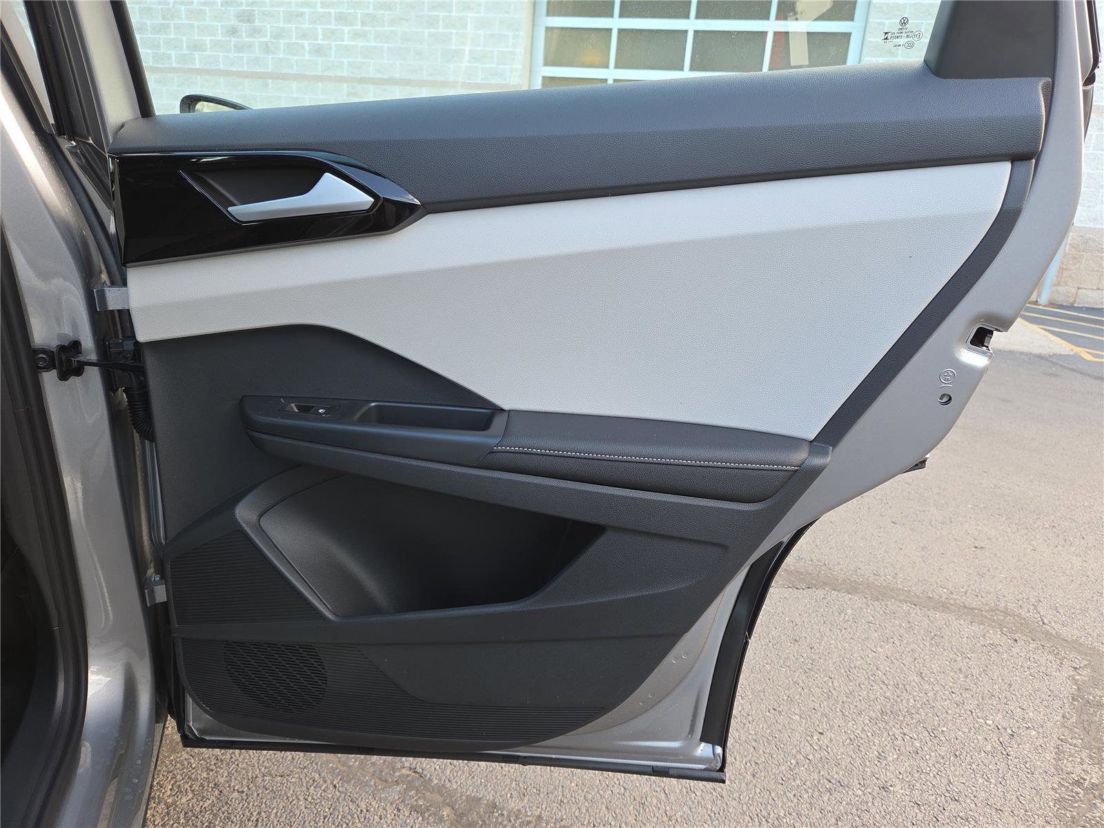 New 2026 Volkswagen Taos S FWD image 27
