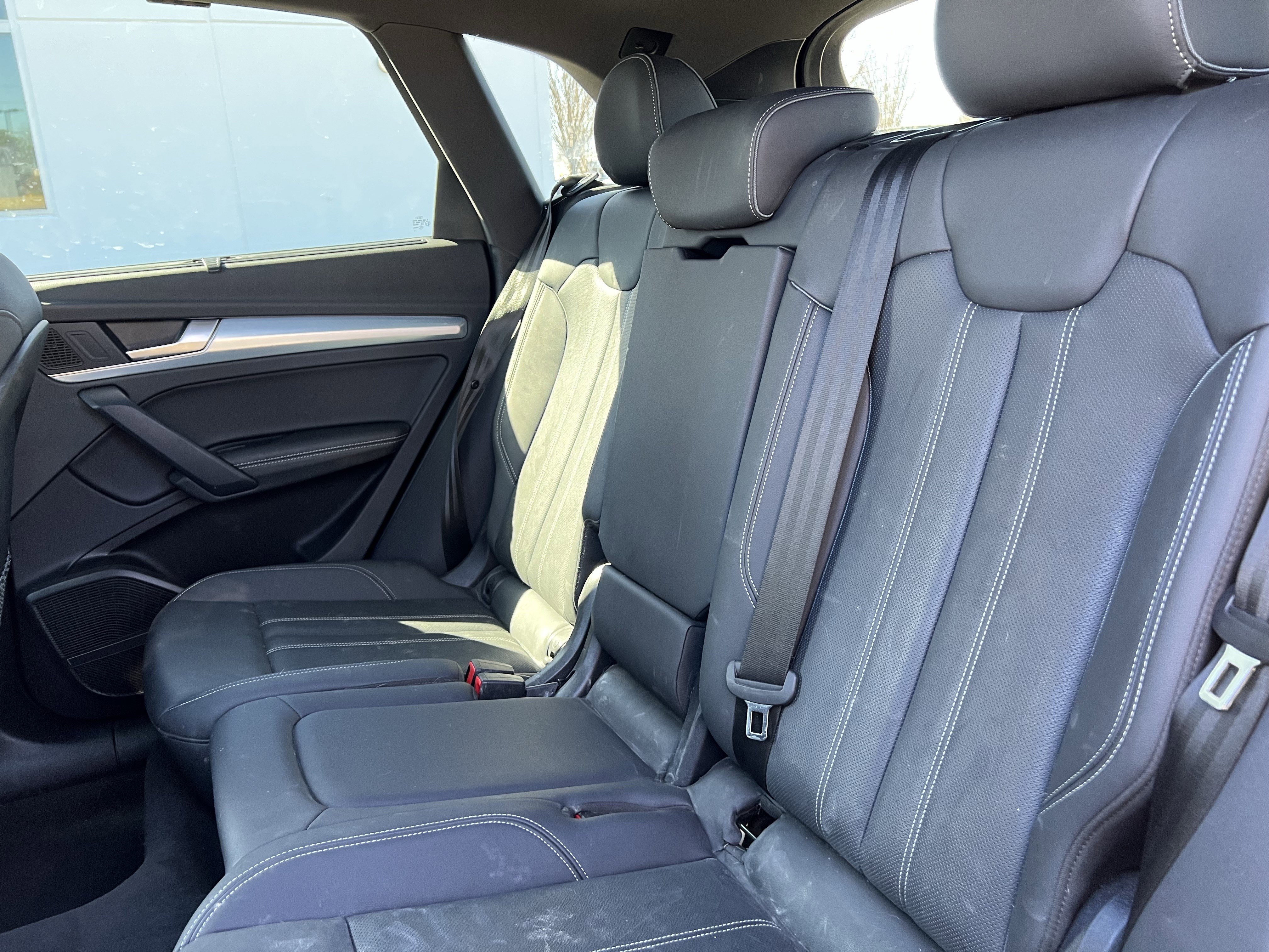 Used 2024 Audi Q5 2.0T Prestige w/ Prestige Package image 33