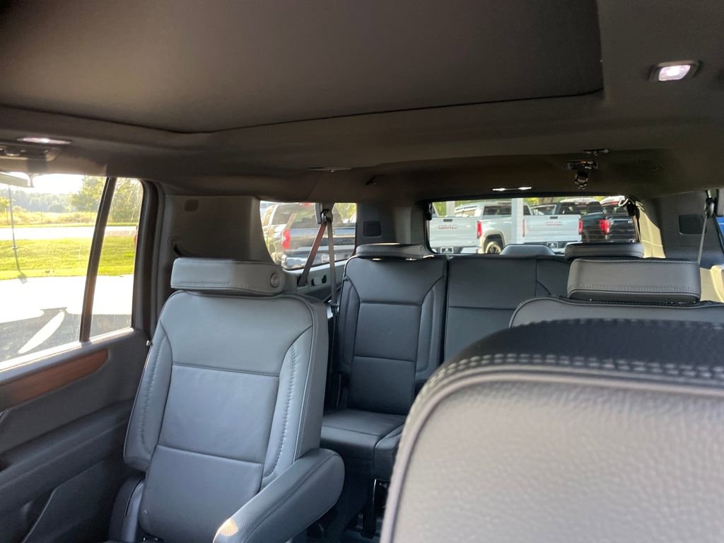 New 2026 GMC Yukon XL Denali image 31