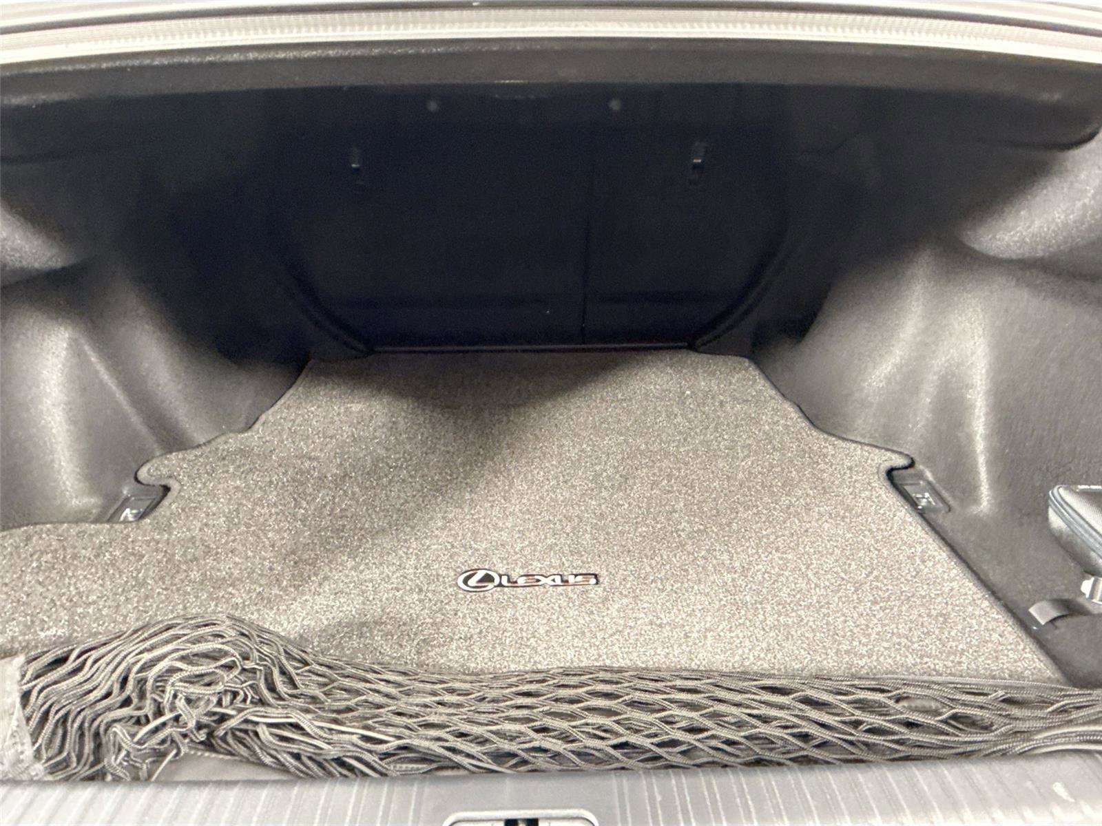 Used 2024 Lexus RC 300 F Sport image 39