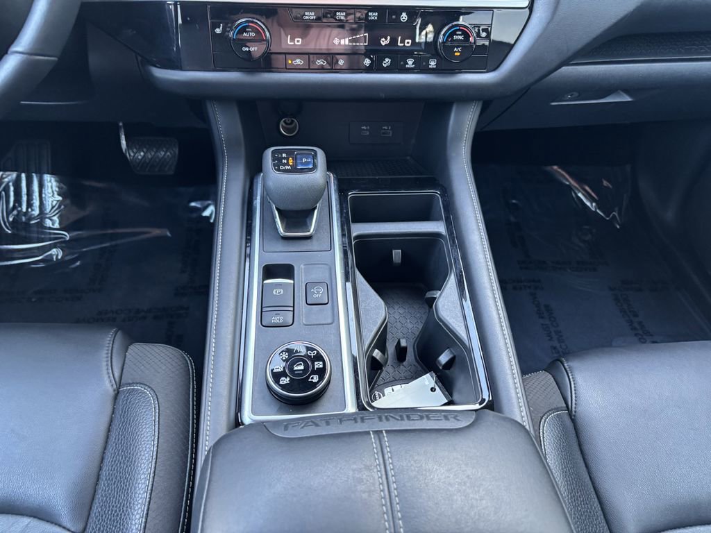 Used 2022 Nissan Pathfinder SL w/ Cargo Package image 22