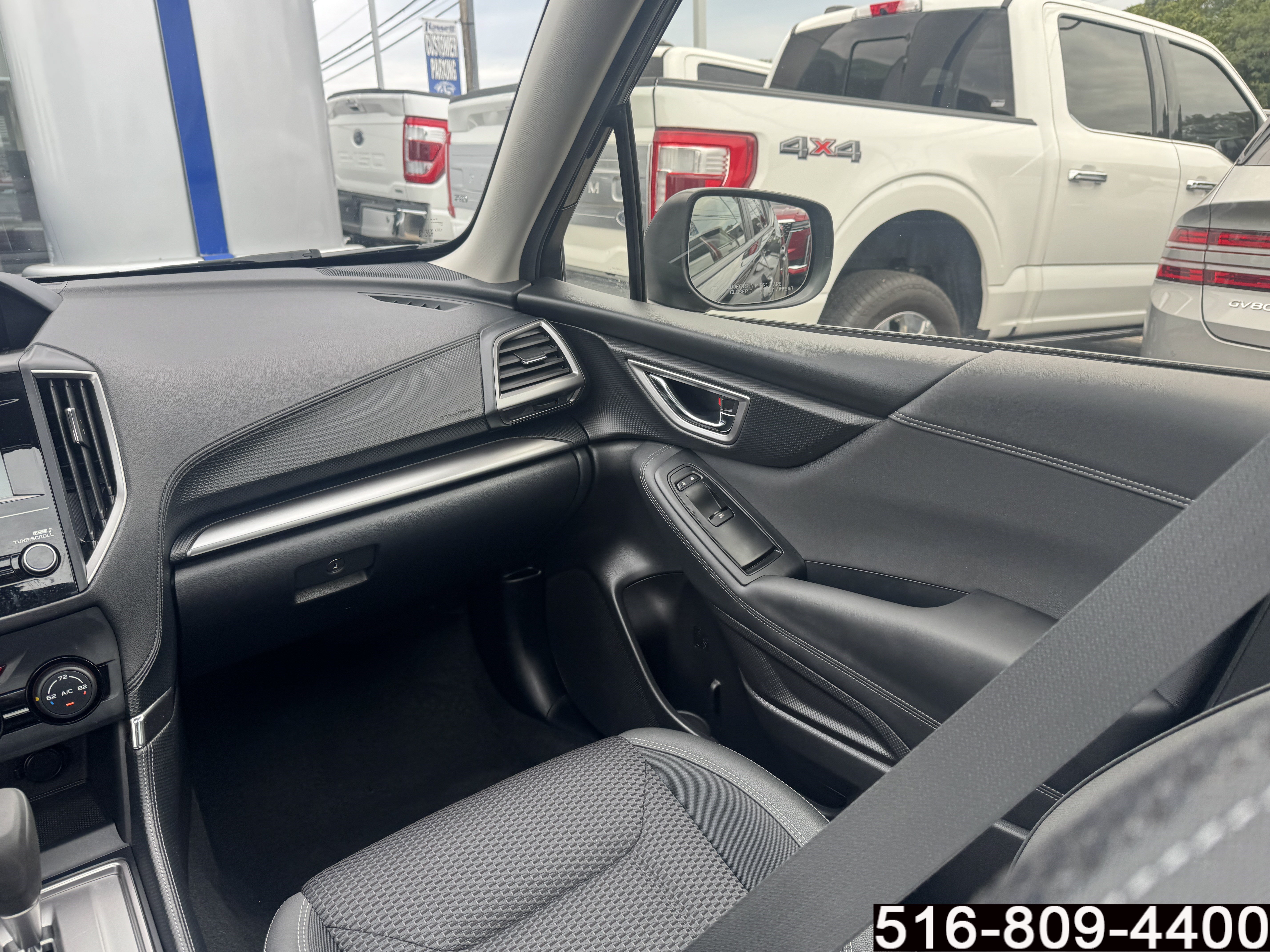 Used 2024 Subaru Forester Premium AWD/4WD image 16