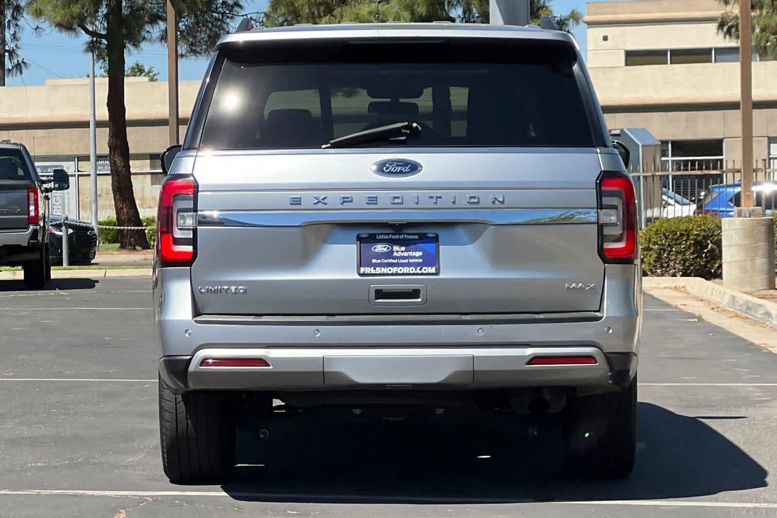 Used 2024 Ford Expedition Max Limited image 8
