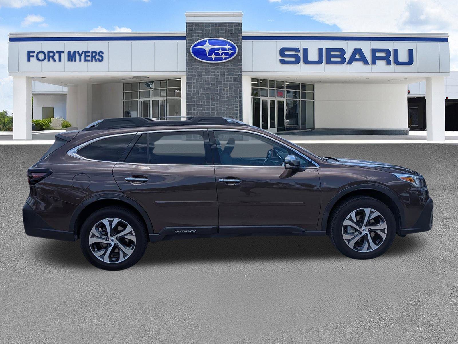 Used 2020 Subaru Outback Touring AWD/4WD image 3
