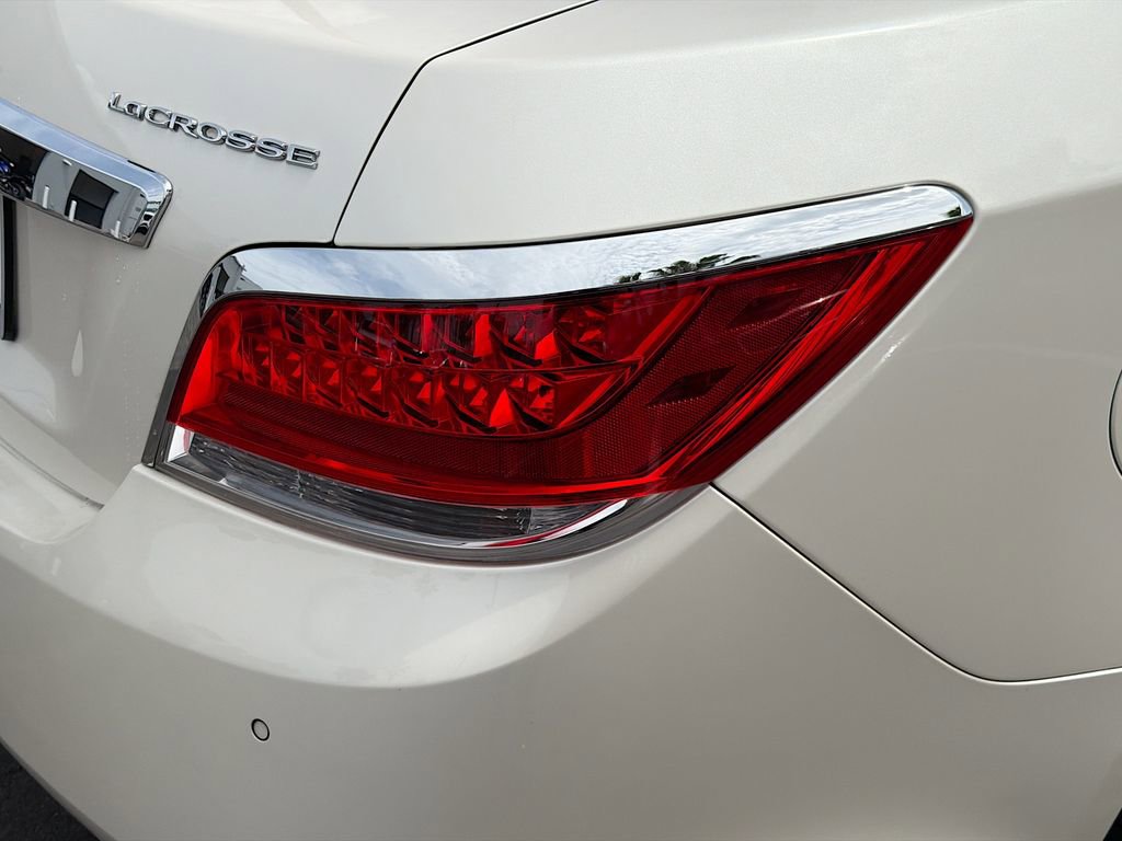 Used 2012 Buick LaCrosse Premium FWD image 10
