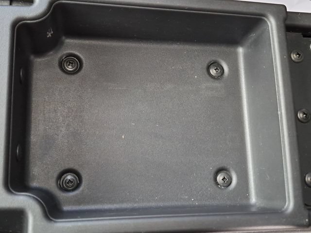 Used 2016 GMC Acadia SLE FWD image 11