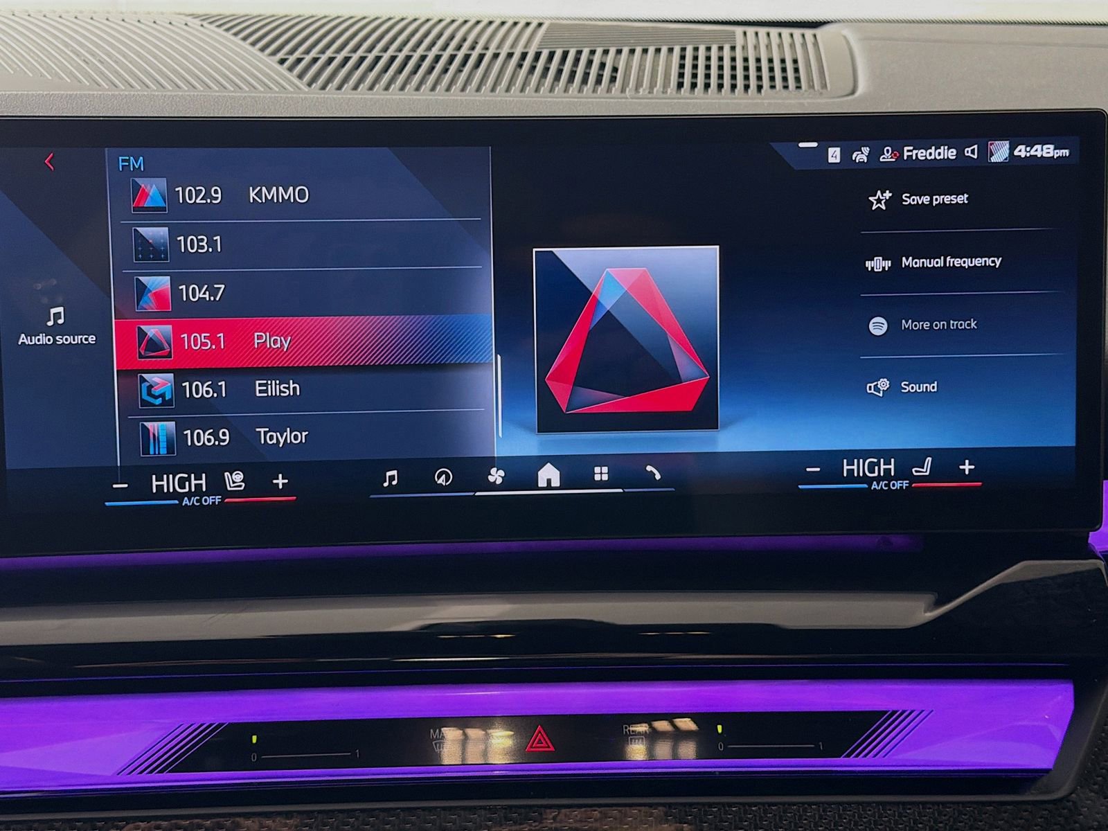 Used 2024 BMW i5 M60 w/ Premium Package image 22