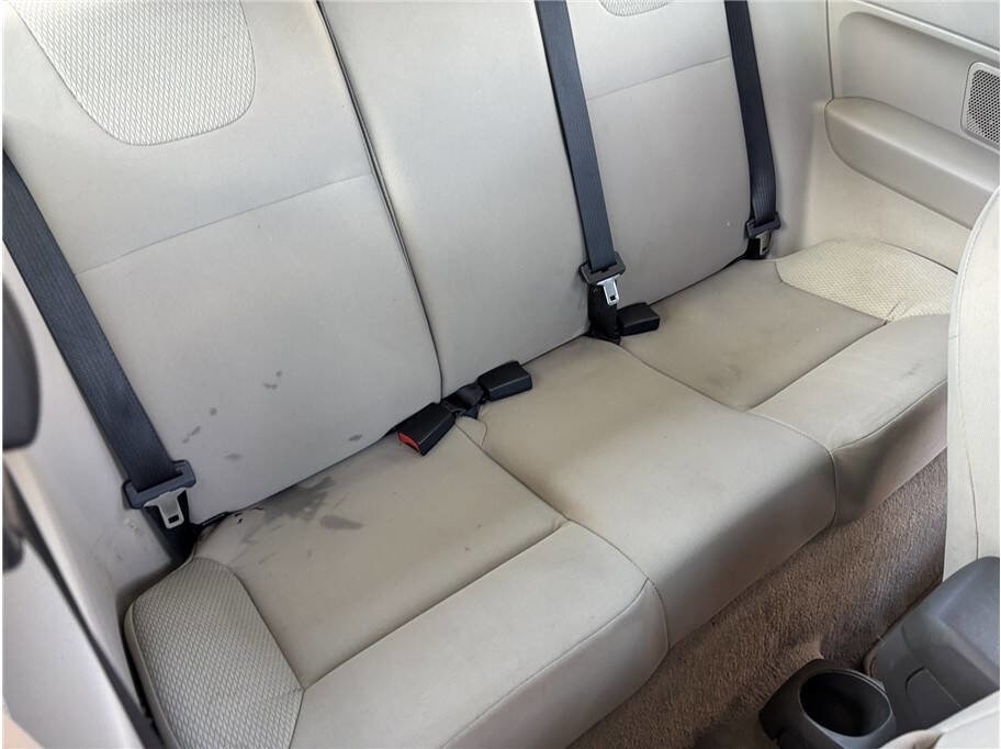 Used 2008 Ford Focus SES FWD image 13