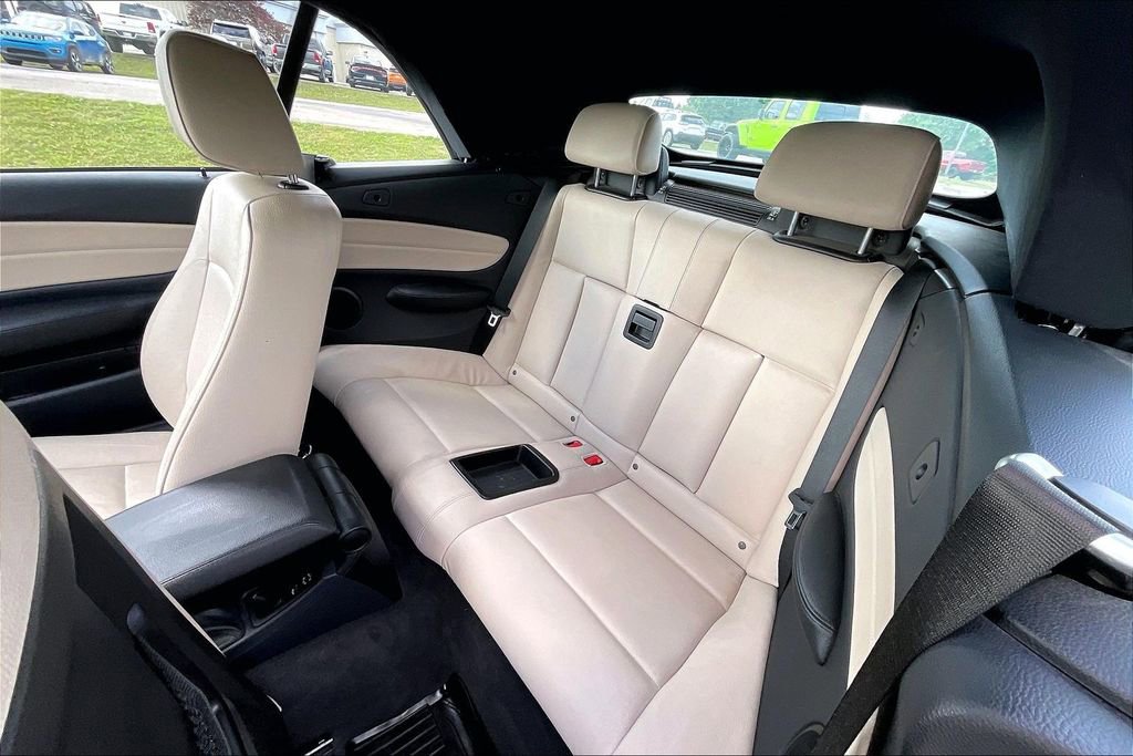 Used 2013 BMW 128i Convertible RWD image 24