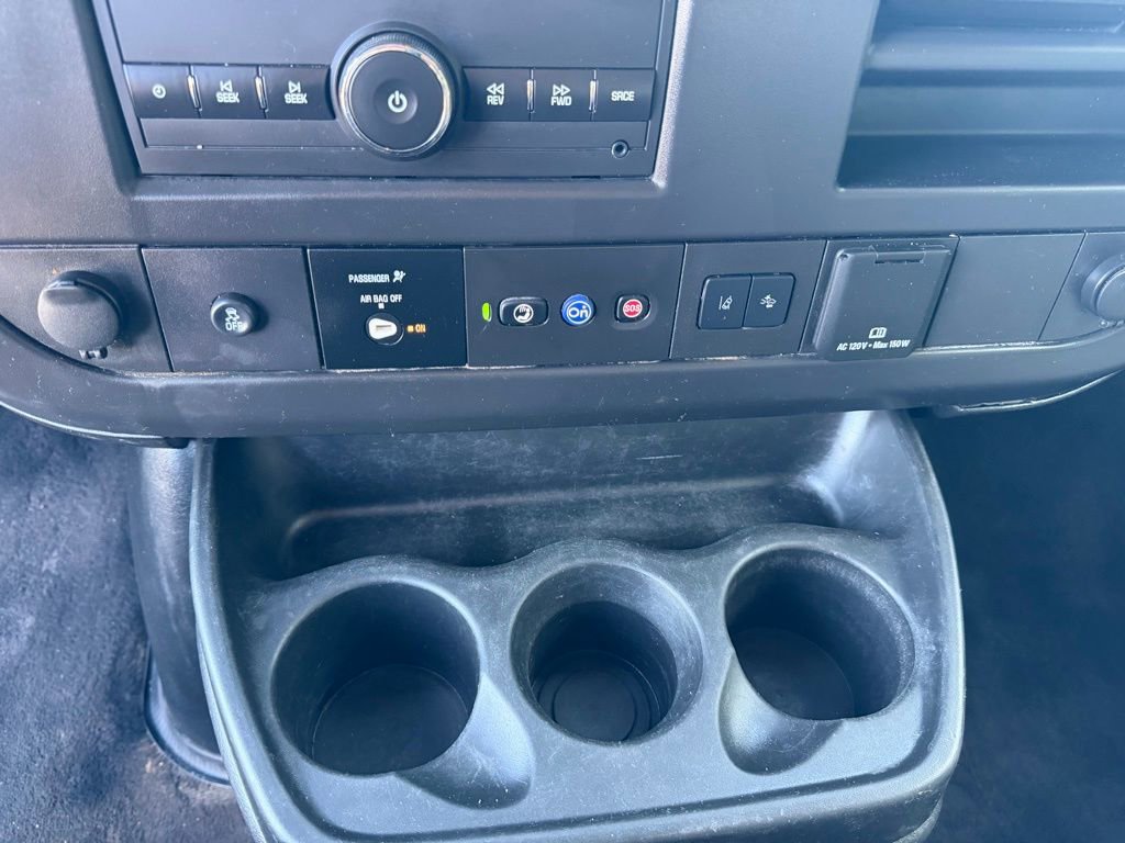 Used 2025 Chevrolet Express 3500 LT w/ LT Preferred Equipment Group image 31