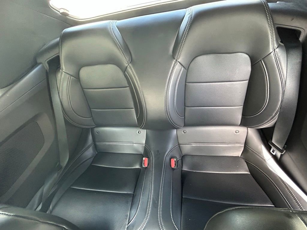 Used 2025 Ford Mustang Premium RWD image 13