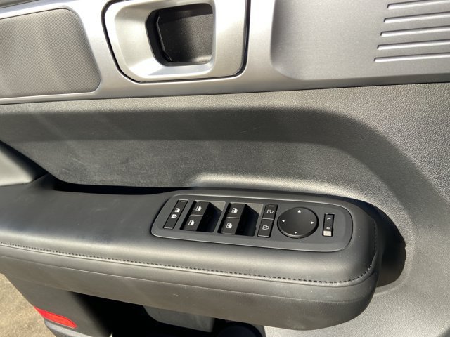 Used 2026 Hyundai Santa Fe SEL FWD image 47