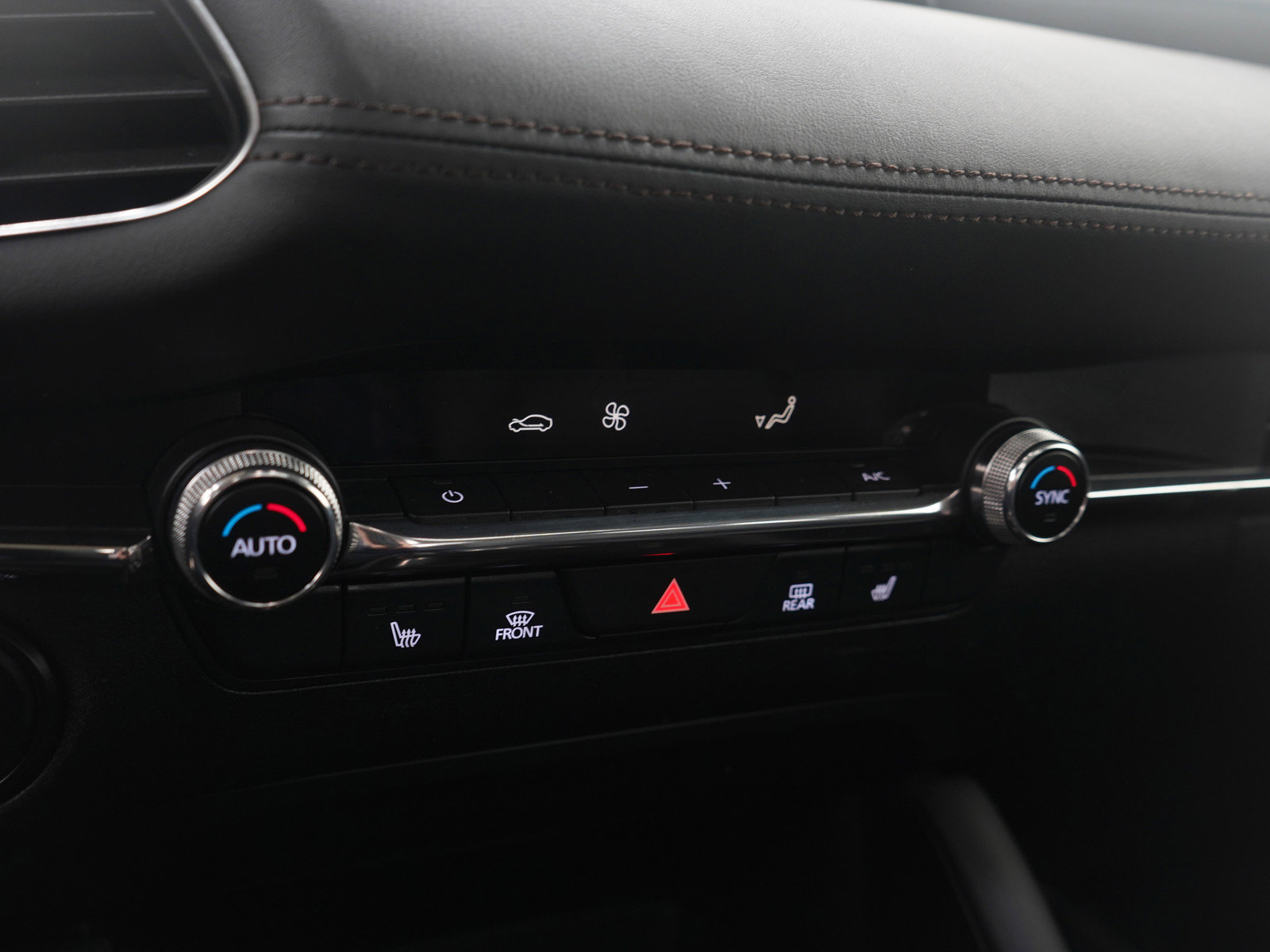 Used 2021 MAZDA MAZDA3 s image 23