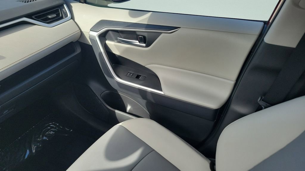 Certified 2025 Toyota RAV4 XLE Premium image 13