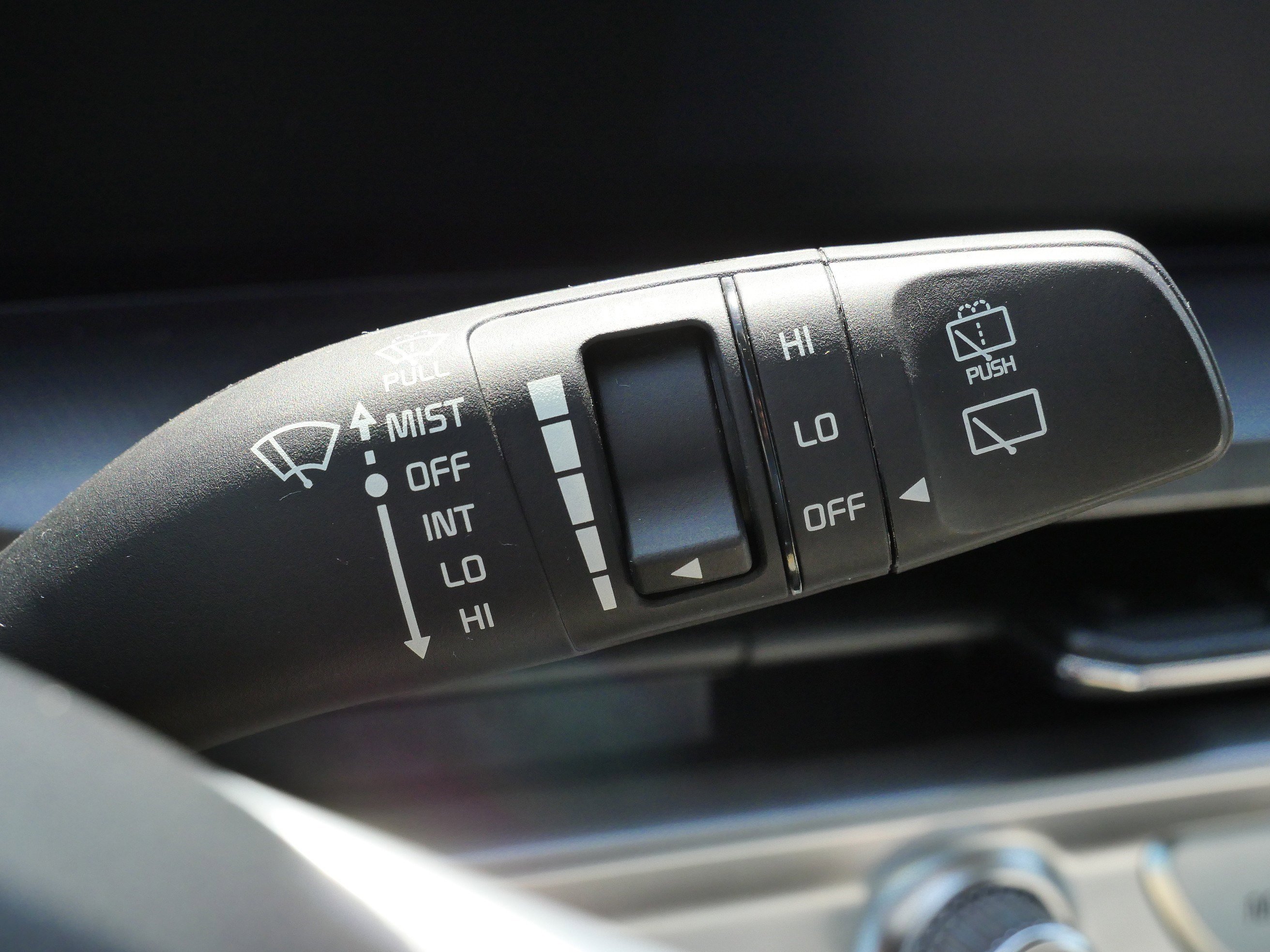 Used 2023 Kia Telluride S FWD image 34