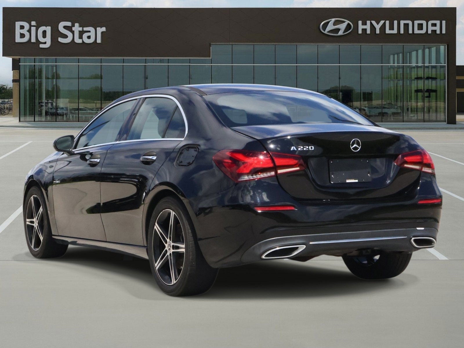 Used 2020 Mercedes-Benz A 220 image 3