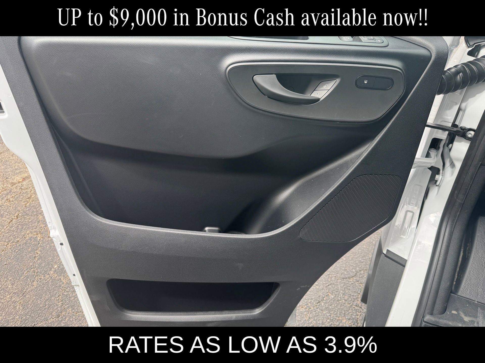 New 2025 Mercedes-Benz Sprinter 4500 image 4