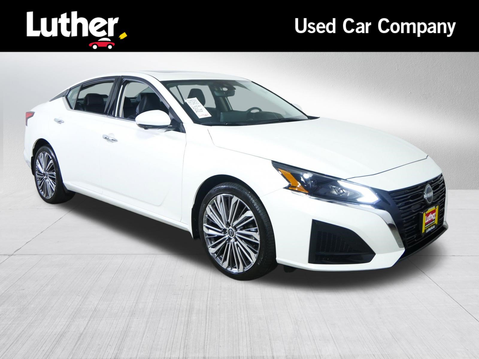 Used 2023 Nissan Altima 2.5 SL AWD/4WD image 1