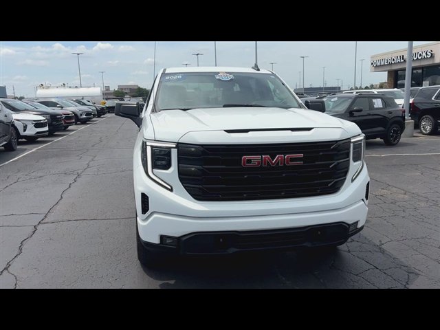 Certified 2026 GMC Sierra 1500 Elevation AWD/4WD image 3