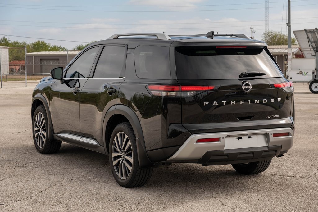 Used 2022 Nissan Pathfinder Platinum w/ Cargo Package image 5