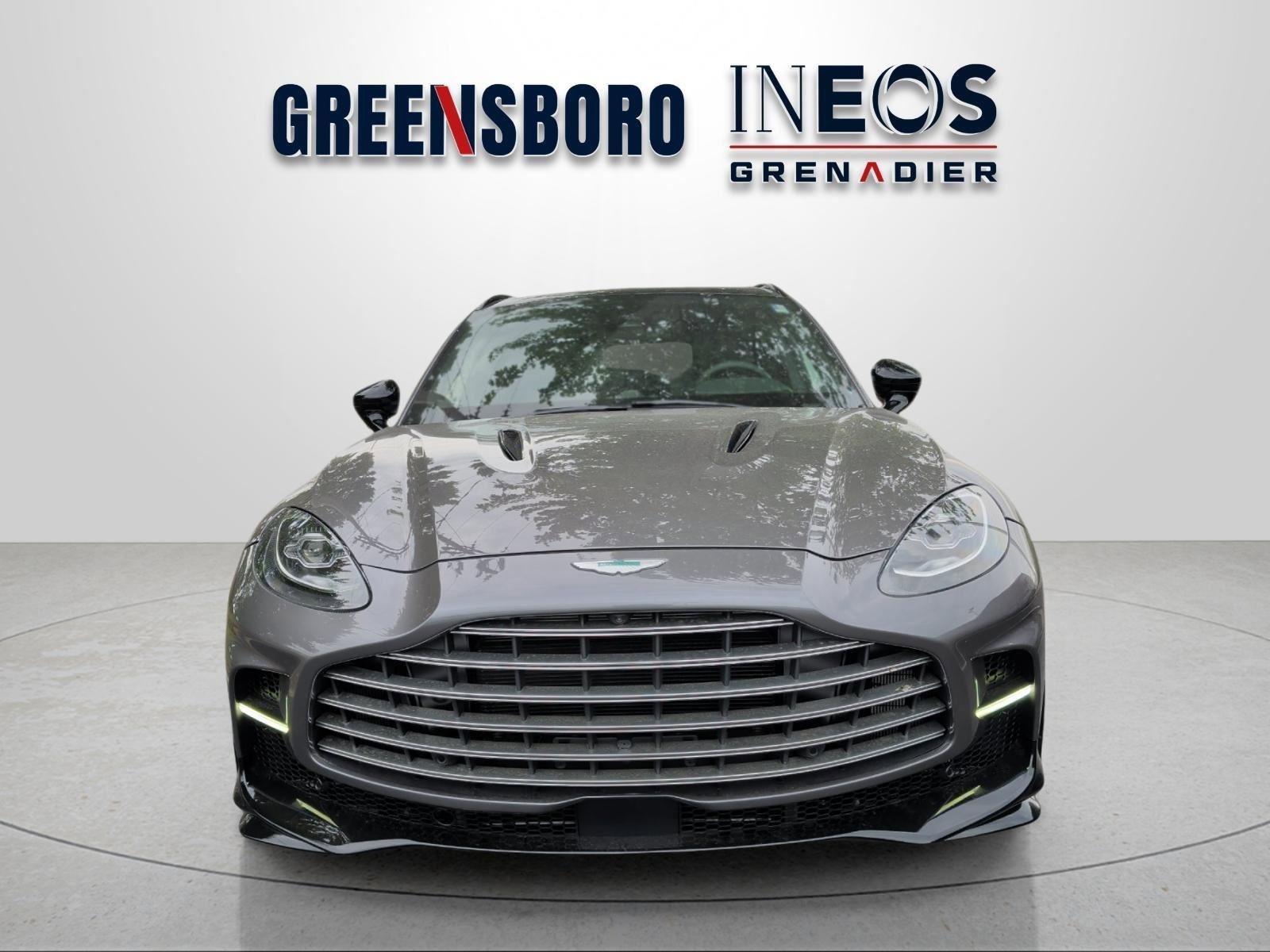 Used 2025 Aston Martin DBX 707 AWD/4WD image 8