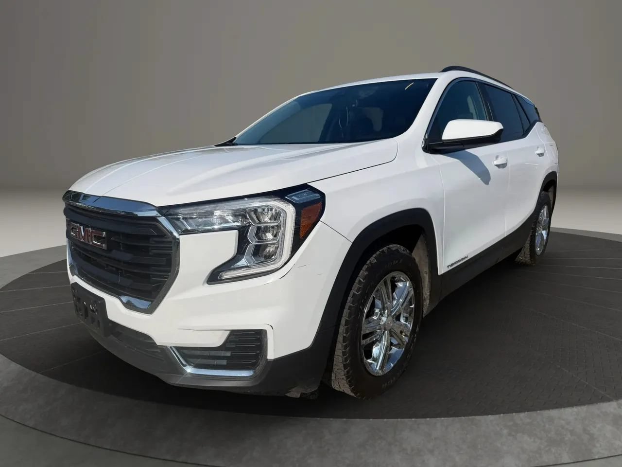 Used 2023 GMC Terrain SLE