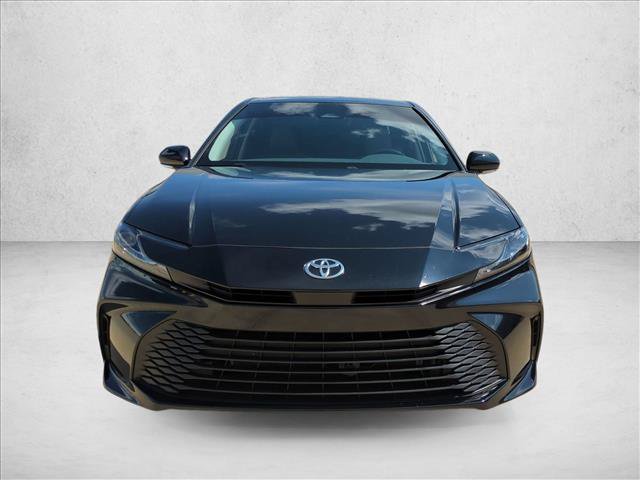 Used 2025 Toyota Camry LE FWD image 2