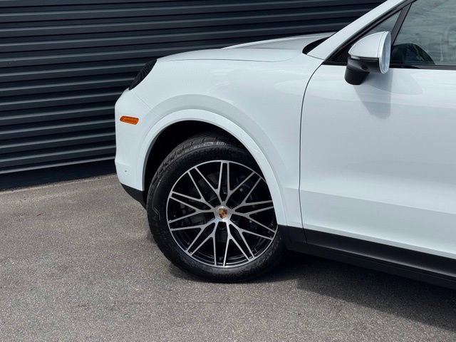 New 2026 Porsche Cayenne AWD/4WD image 12