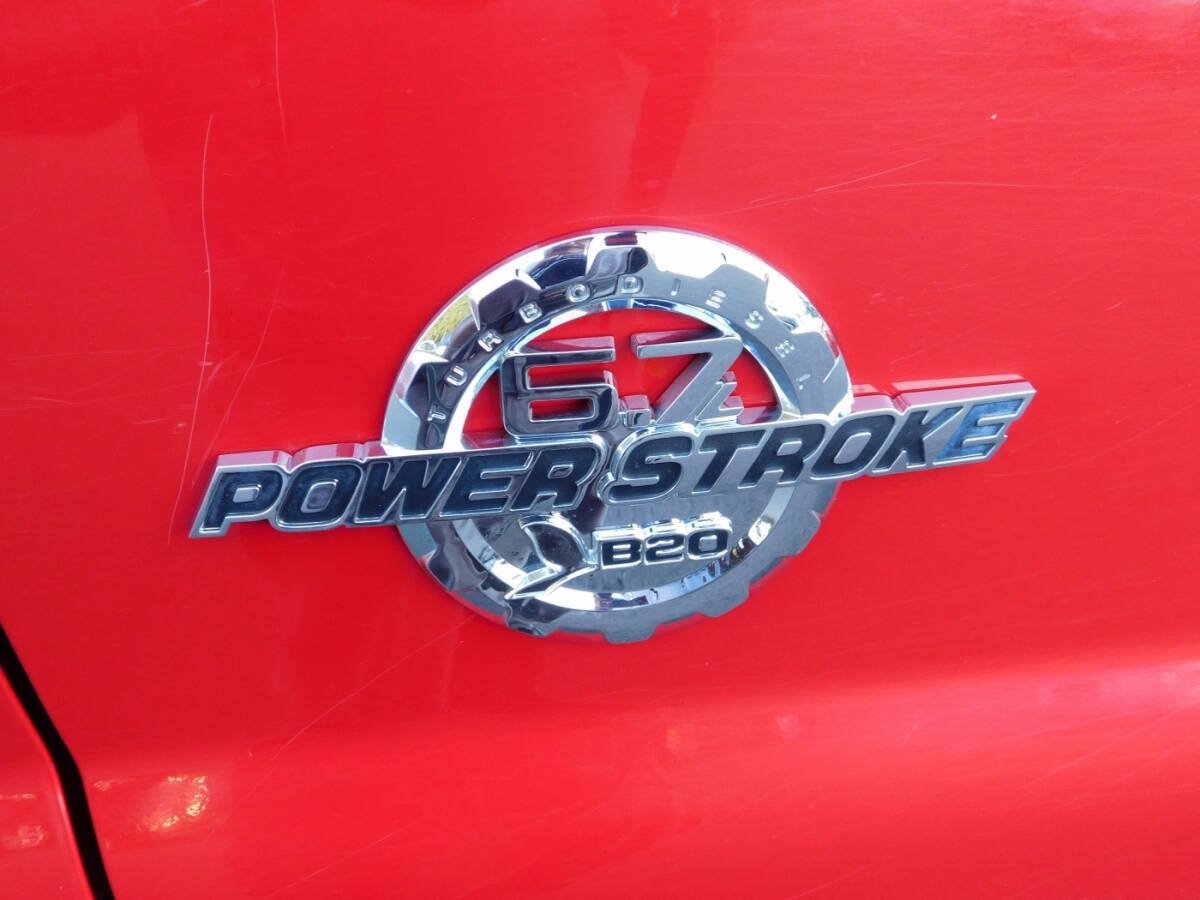 Used 2011 Ford F350 Lariat w/ Lariat Ultimate Pkg AWD/4WD image 26