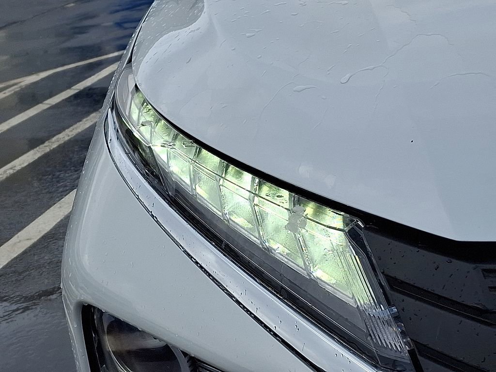 Used 2024 Mitsubishi Eclipse Cross SEL image 12