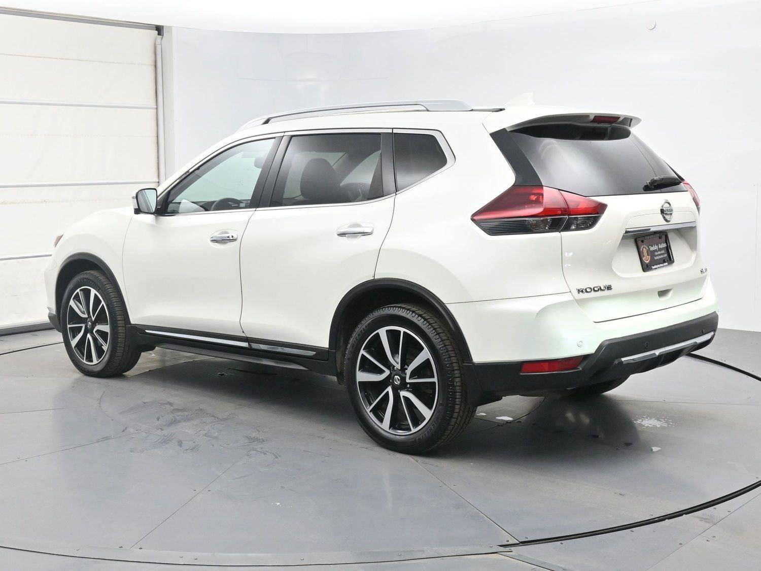 Used 2019 Nissan Rogue SL w/ Premium Package AWD/4WD image 22