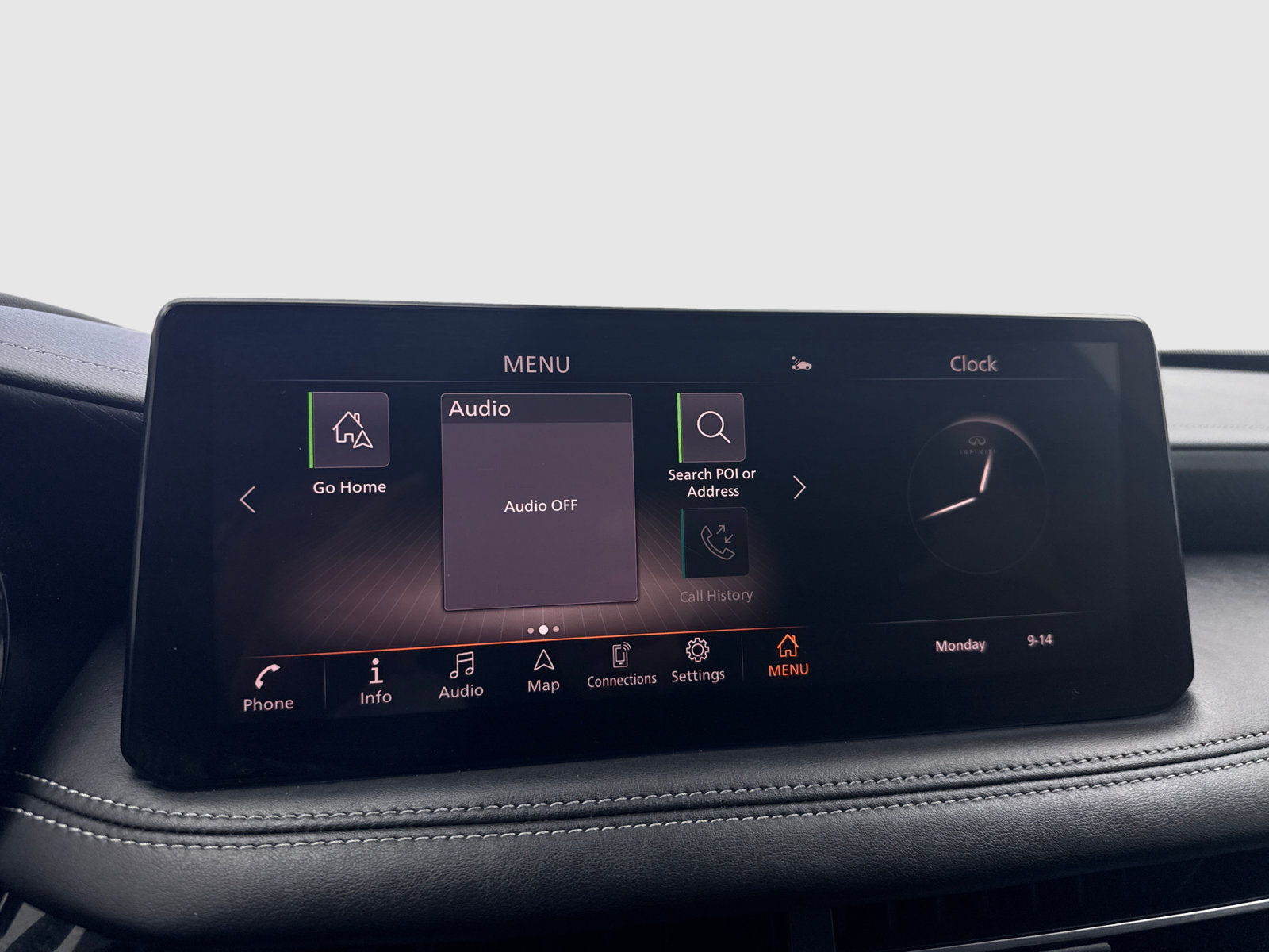 Used 2023 INFINITI QX60 Sensory w/ Vision Package FWD image 15