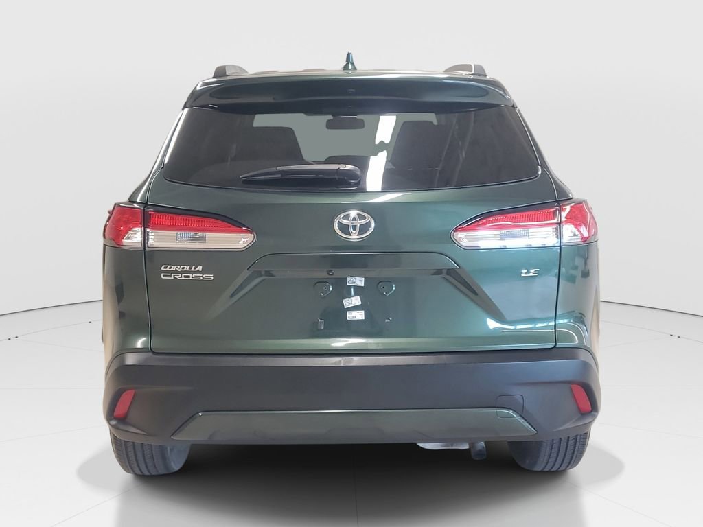 Used 2022 Toyota Corolla Cross LE w/ Moonroof Package image 6