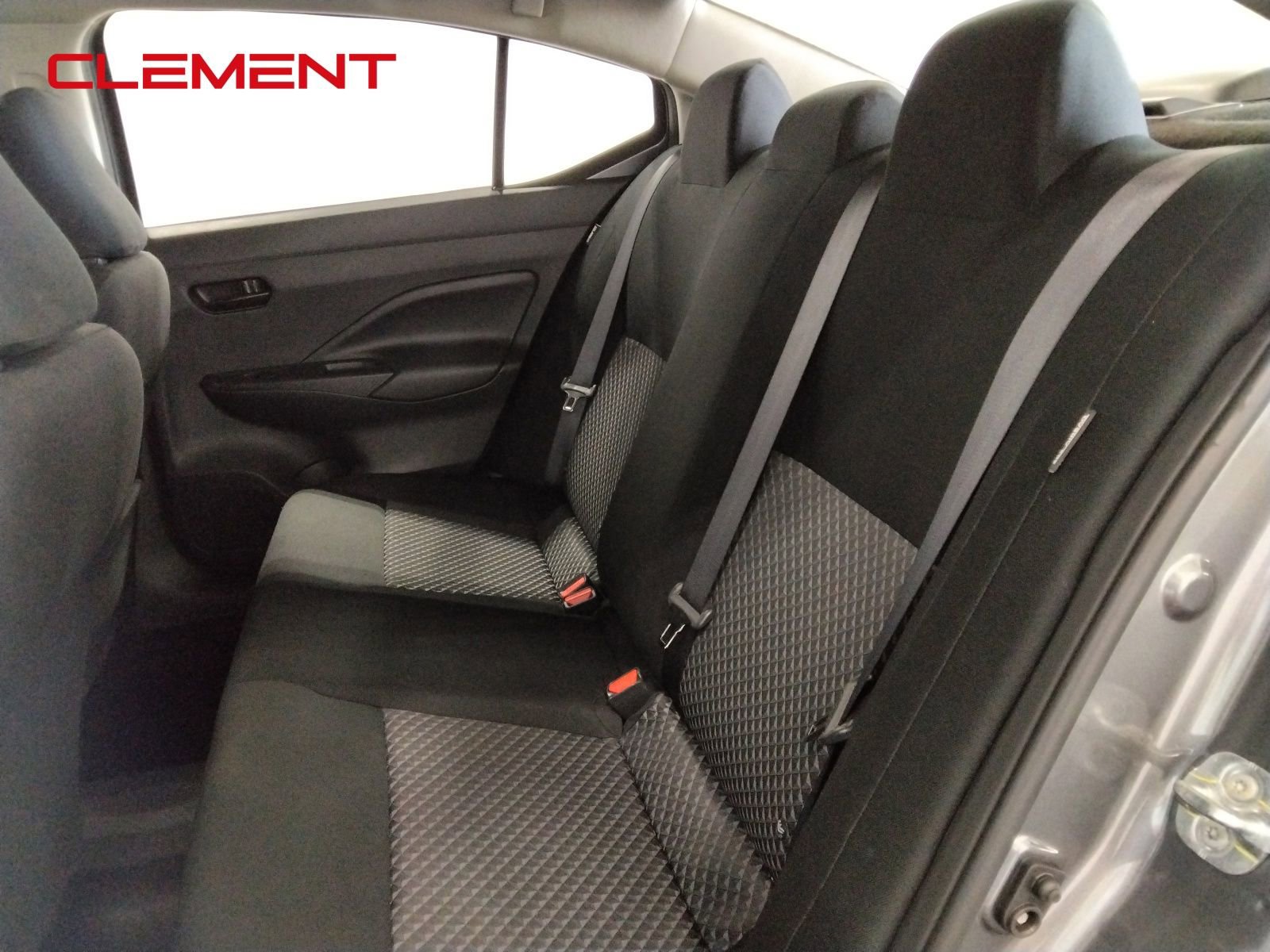 Used 2024 Nissan Versa S w/ Trunk Package image 29