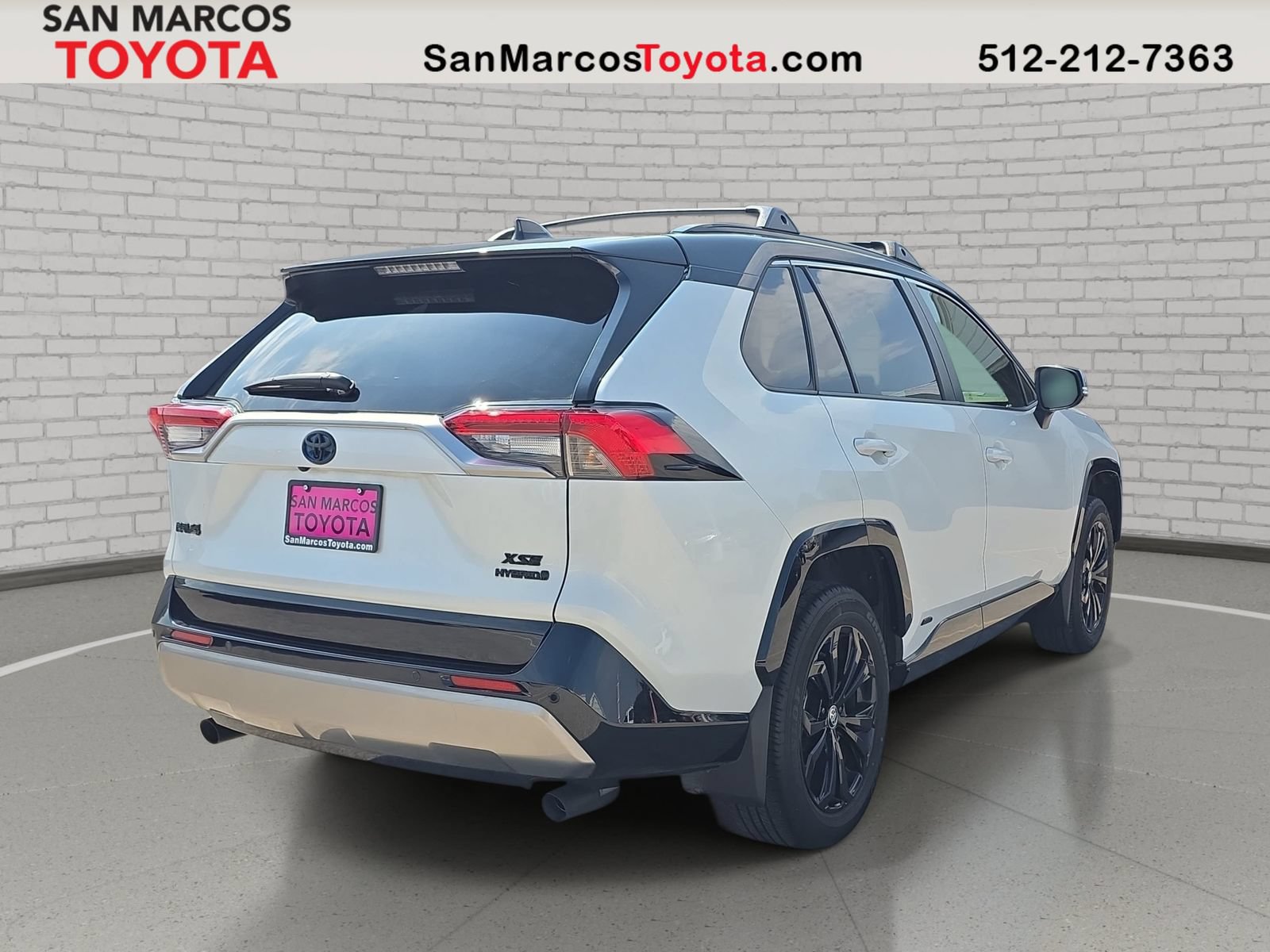 Used 2024 Toyota RAV4 XSE w/ Advanced Technology Package AWD/4WD image 6