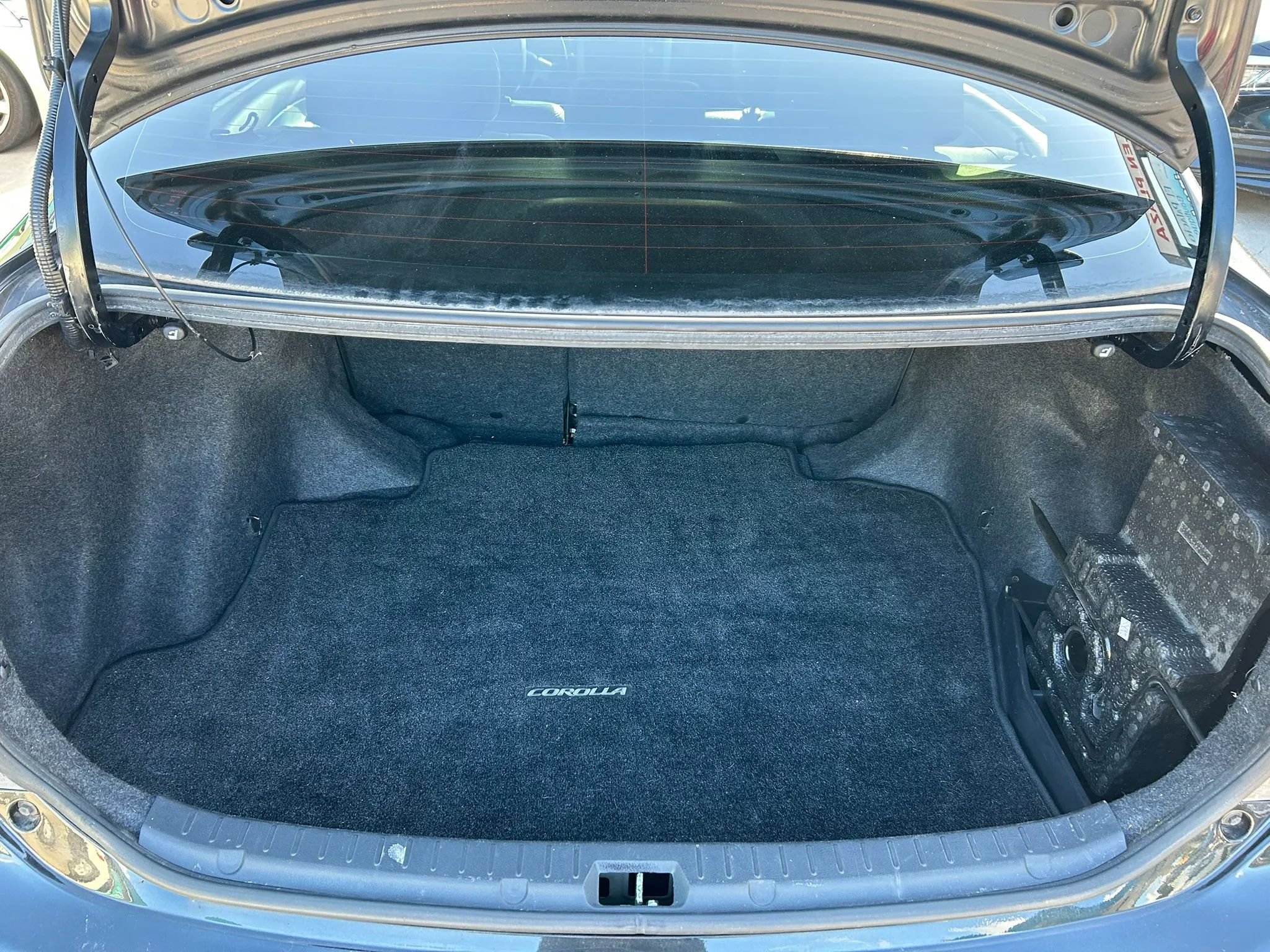 Used 2009 Toyota Corolla XRS FWD image 26