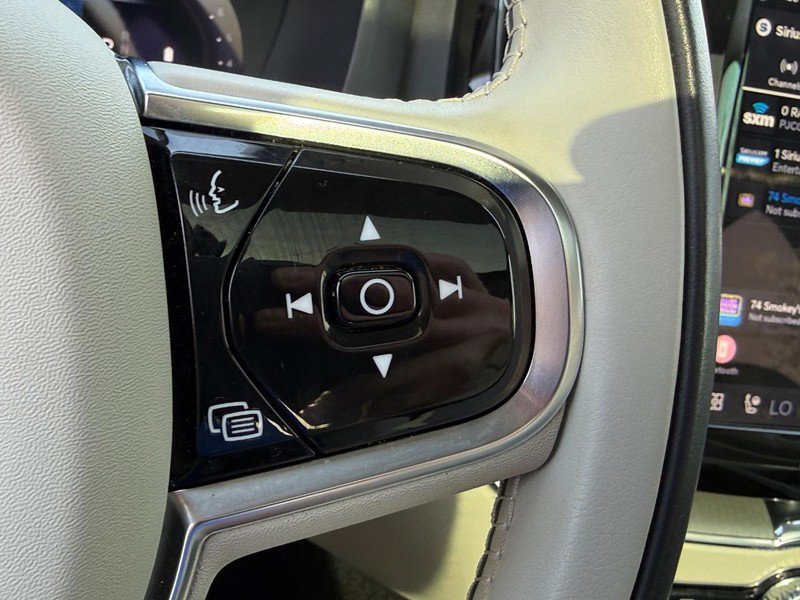 Used 2024 Volvo XC60 B5 Plus w/ Protection Package Premier image 20