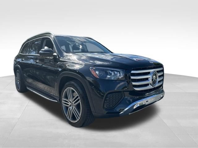 Certified 2026 Mercedes-Benz GLS 450 4MATIC image 40