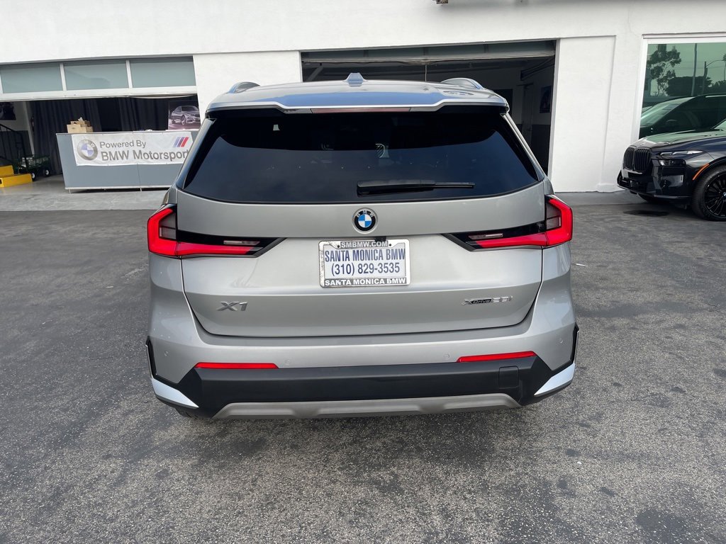 Used 2023 BMW X1 xDrive28i w/ Convenience Package image 4