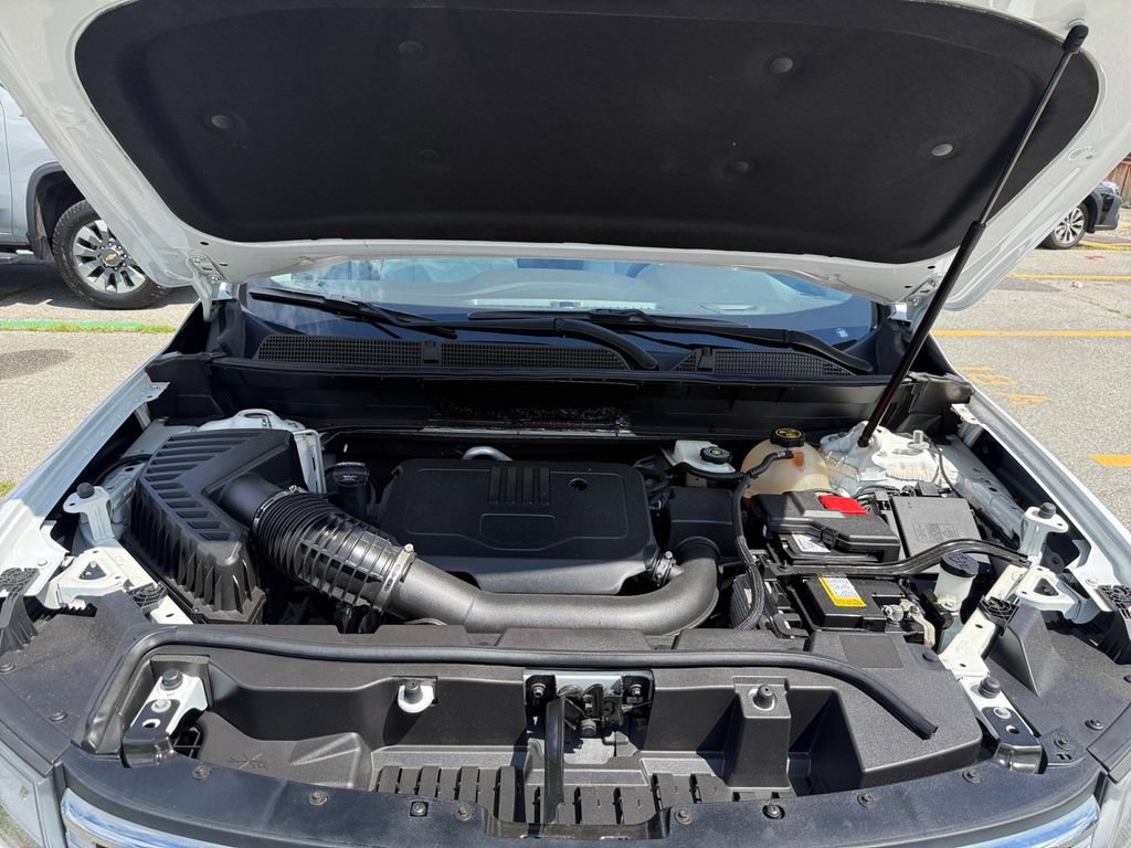 Used 2022 GMC Acadia SLE FWD image 29