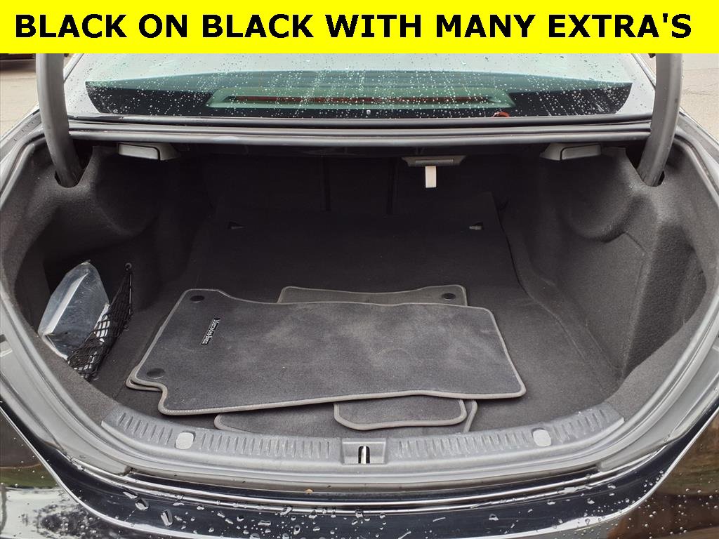 Used 2022 Mercedes-Benz E 350 4MATIC Sedan image 7