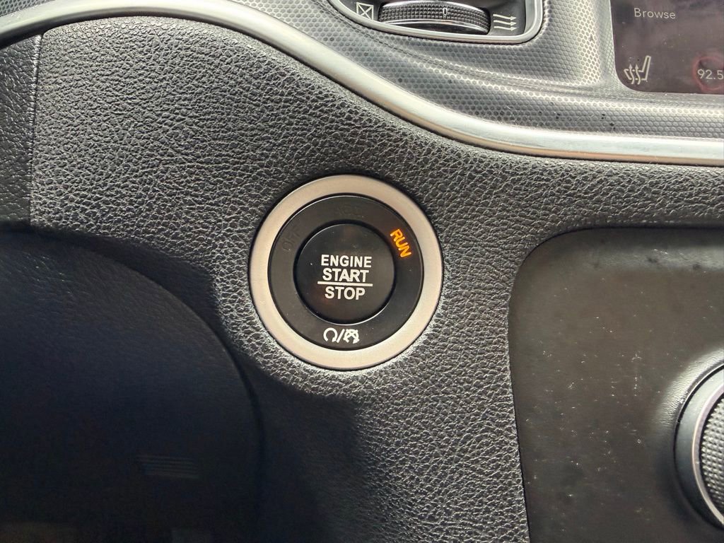 Used 2018 Dodge Charger R/T image 15